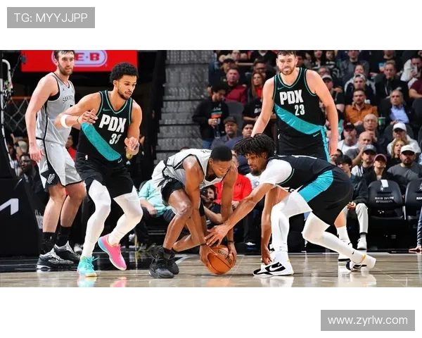 开拓者失利马刺取胜争八压力增